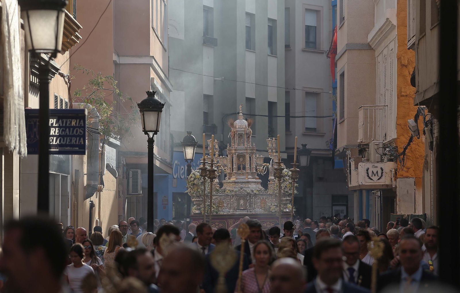 Las imágenes de la celebración del Corpus Christi en La Línea