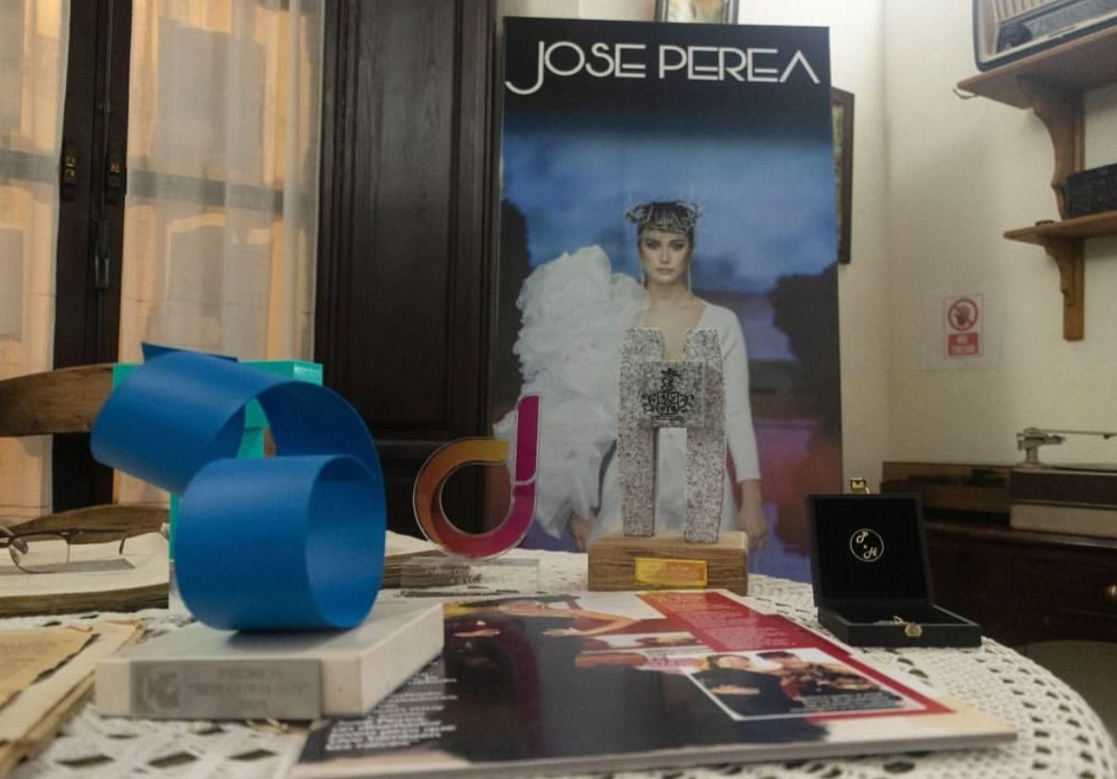 Las mejores fotos de la exposición del diseñador José Perea en Hinojosa del Duque