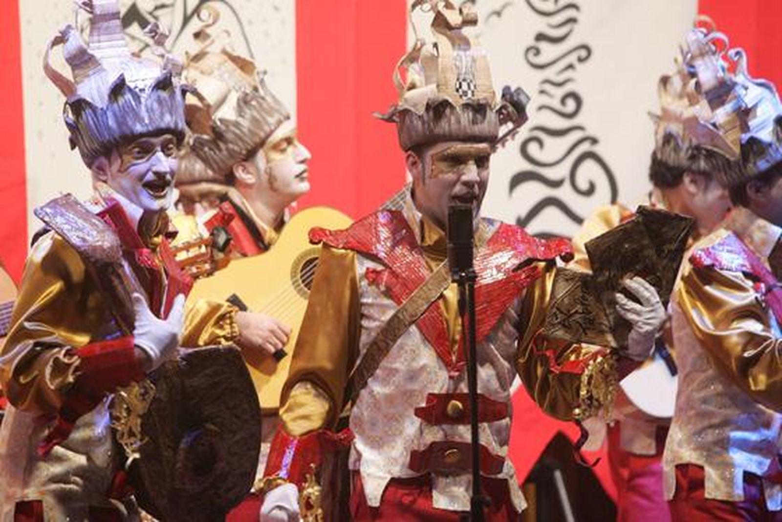 La agrupación 'El tablero'./Fotos:J.M.Quiñones

Foto: J.M.Q.