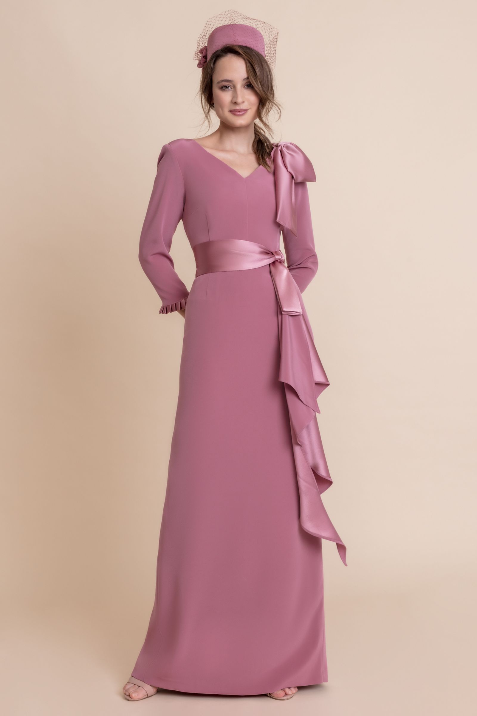 En imágenes, diez propuestas de la diseñadora Matilde Cano para las madrinas de 2023