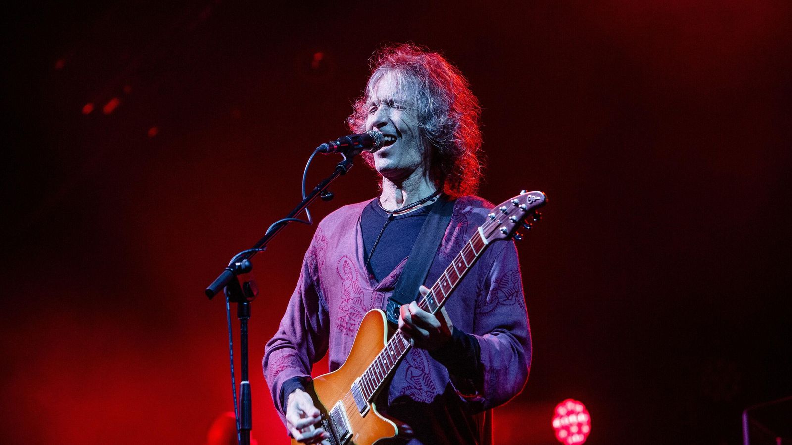 Robe en un concierto reciente en la provincia