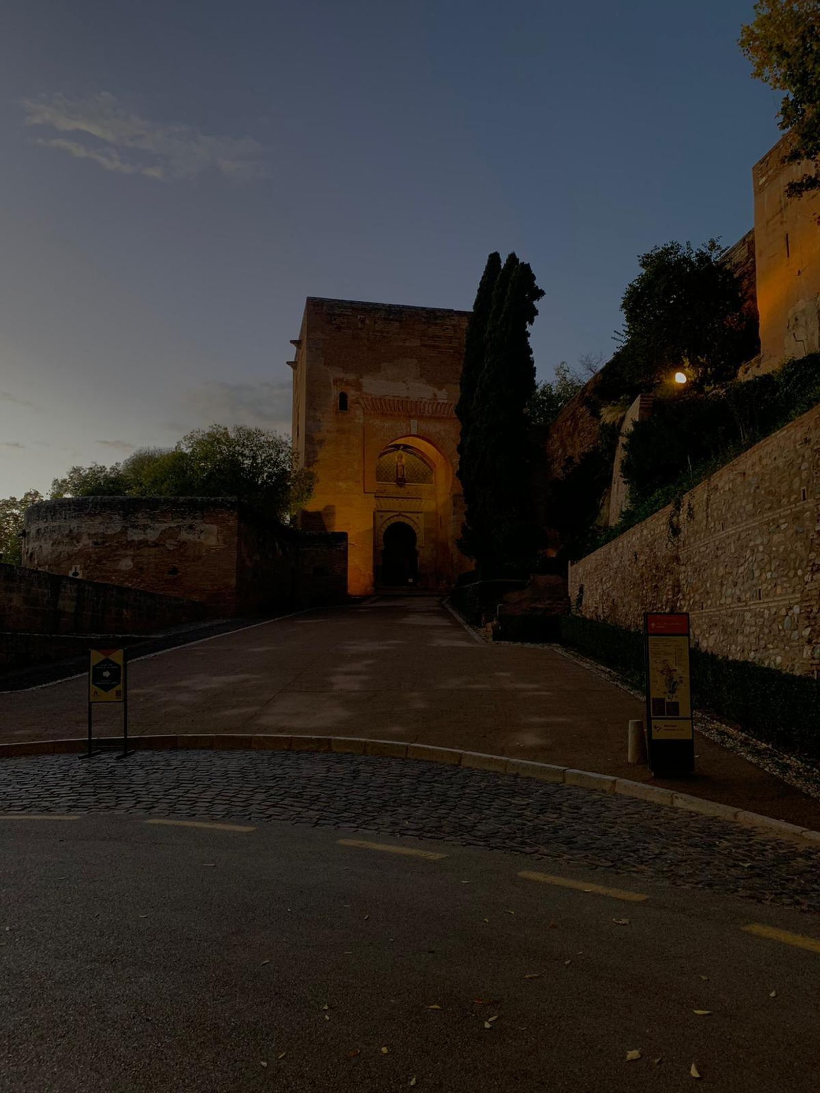La Puerta de la Justicia de la Alhambra, este lunes.