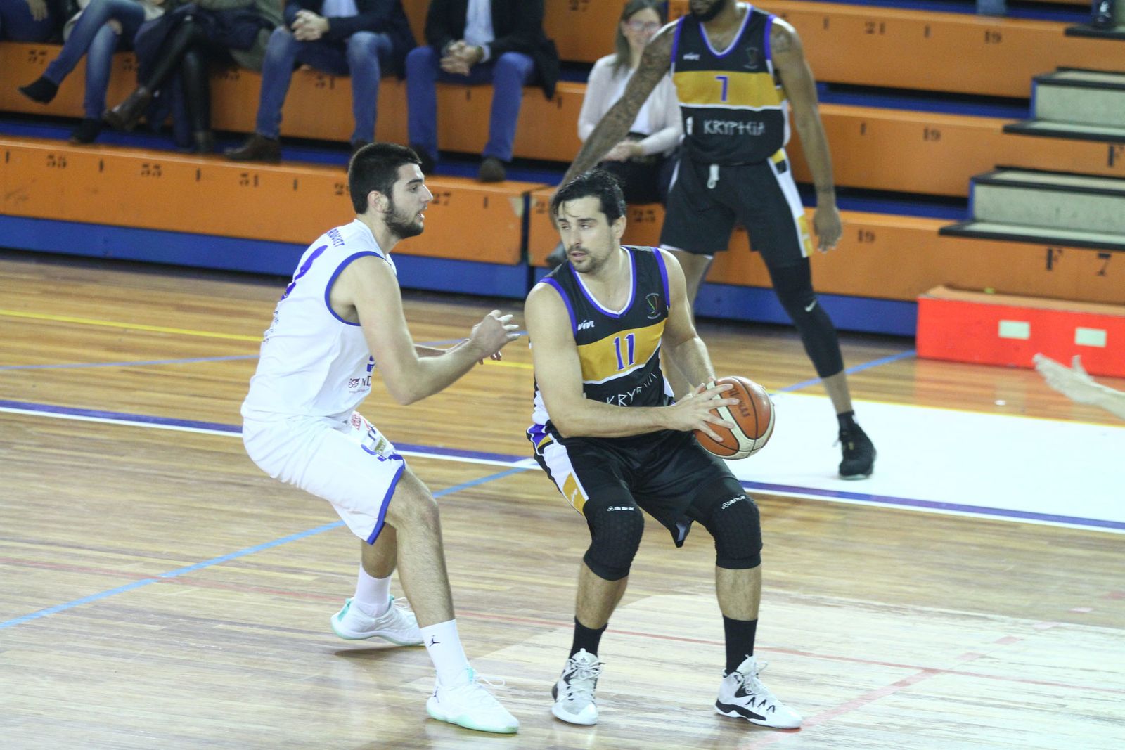El Krypteia Capital (CBD Enrique Benítez) vence al Muser Auto Basket de Córdoba, en un encuentro con final agónico (82-81)