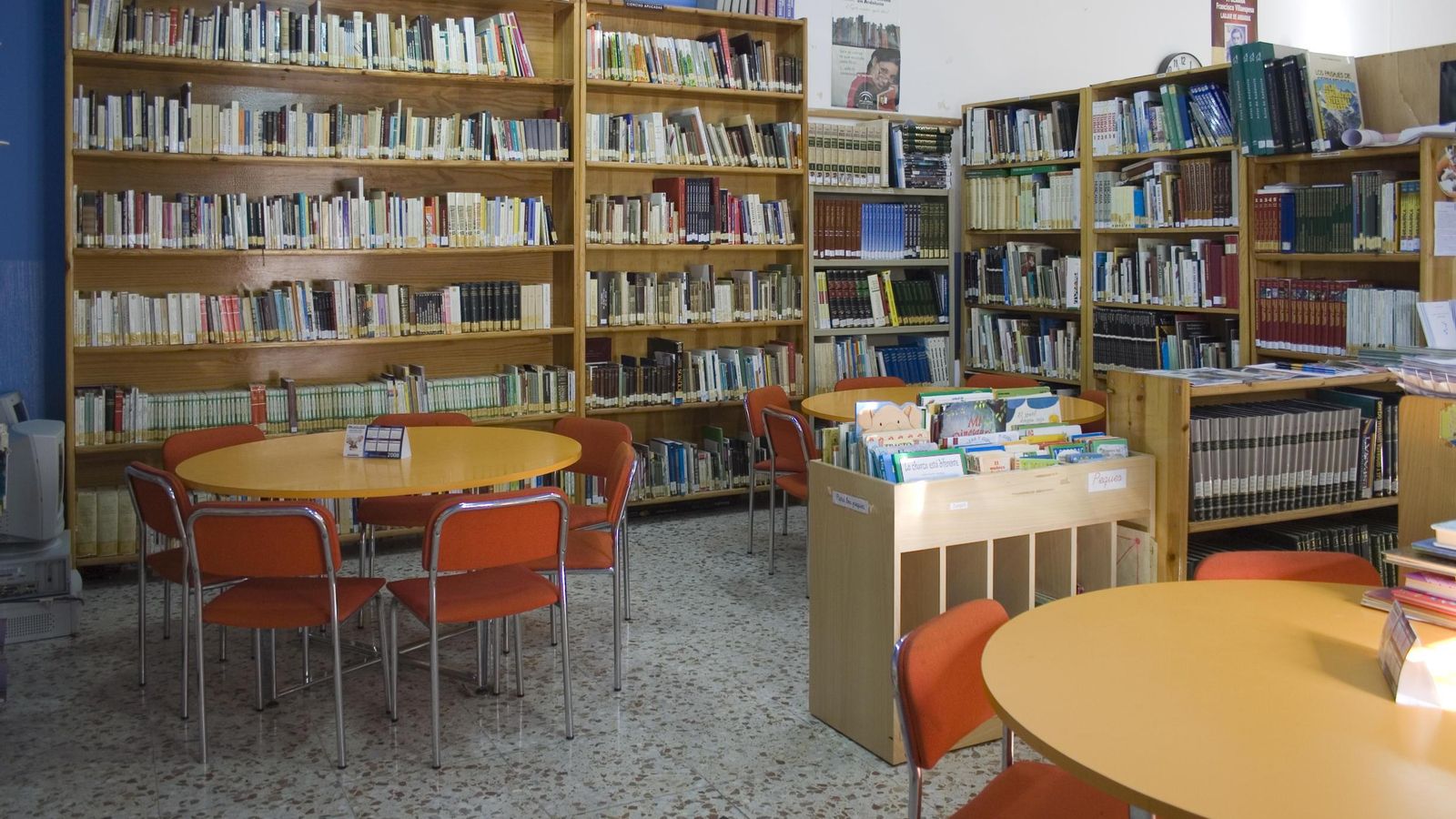 Bibliotecas, como la Villaespesa de Almería, podrán abrir con límite de aforo.