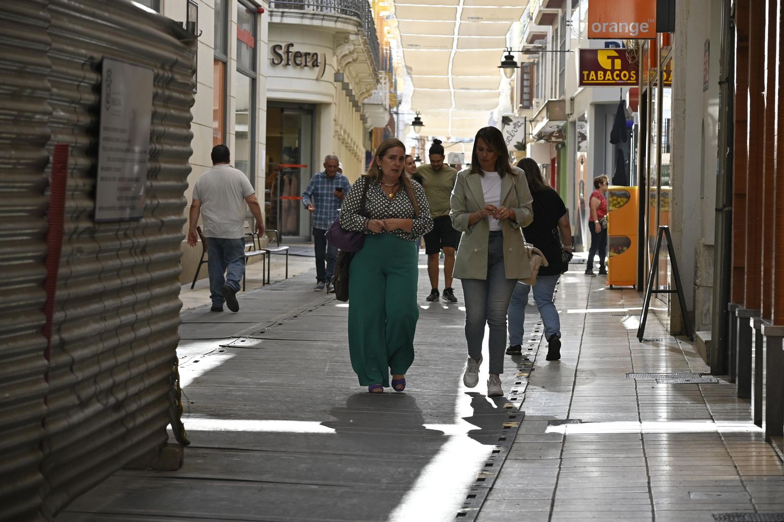 Imágenes de ambiente del viernes 4 de octubre en Huelva