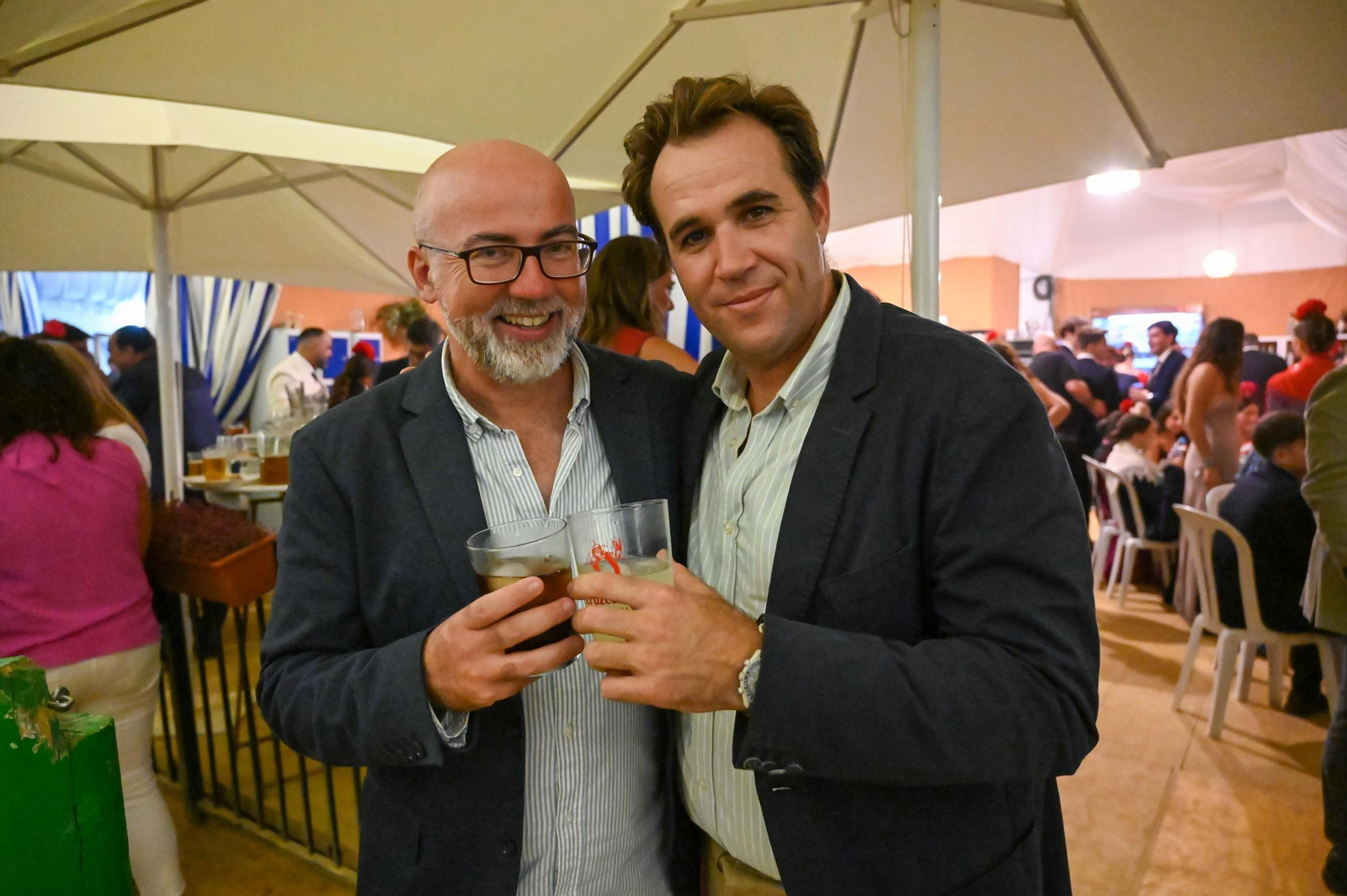 Imágenes del ambiente del ambiente de la noche del sábado en la Feria de Otoño y del Caballo 2025 de Huelva