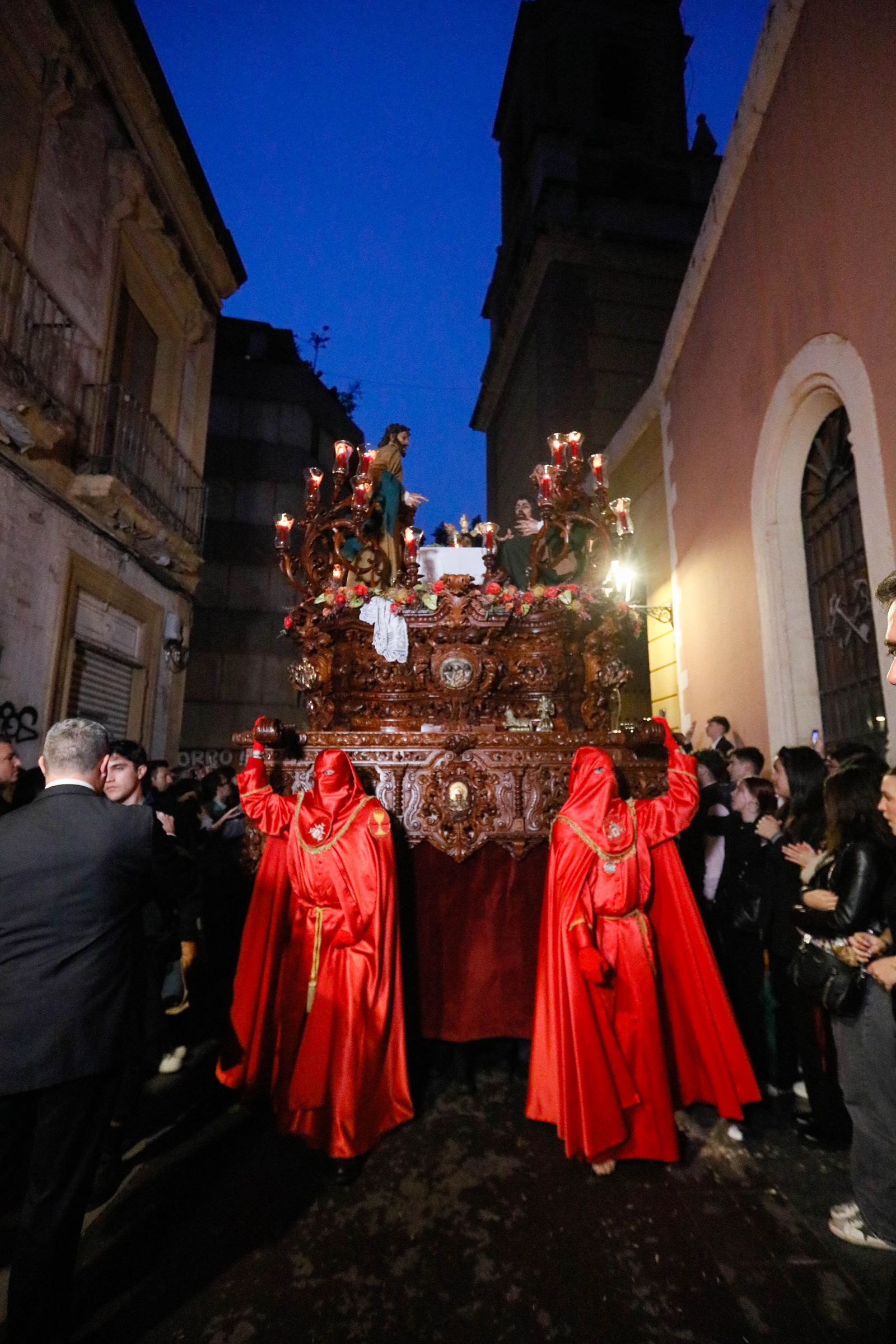 Te contamos en imágenes la Santa Cena tras la lluvia en la ciudad