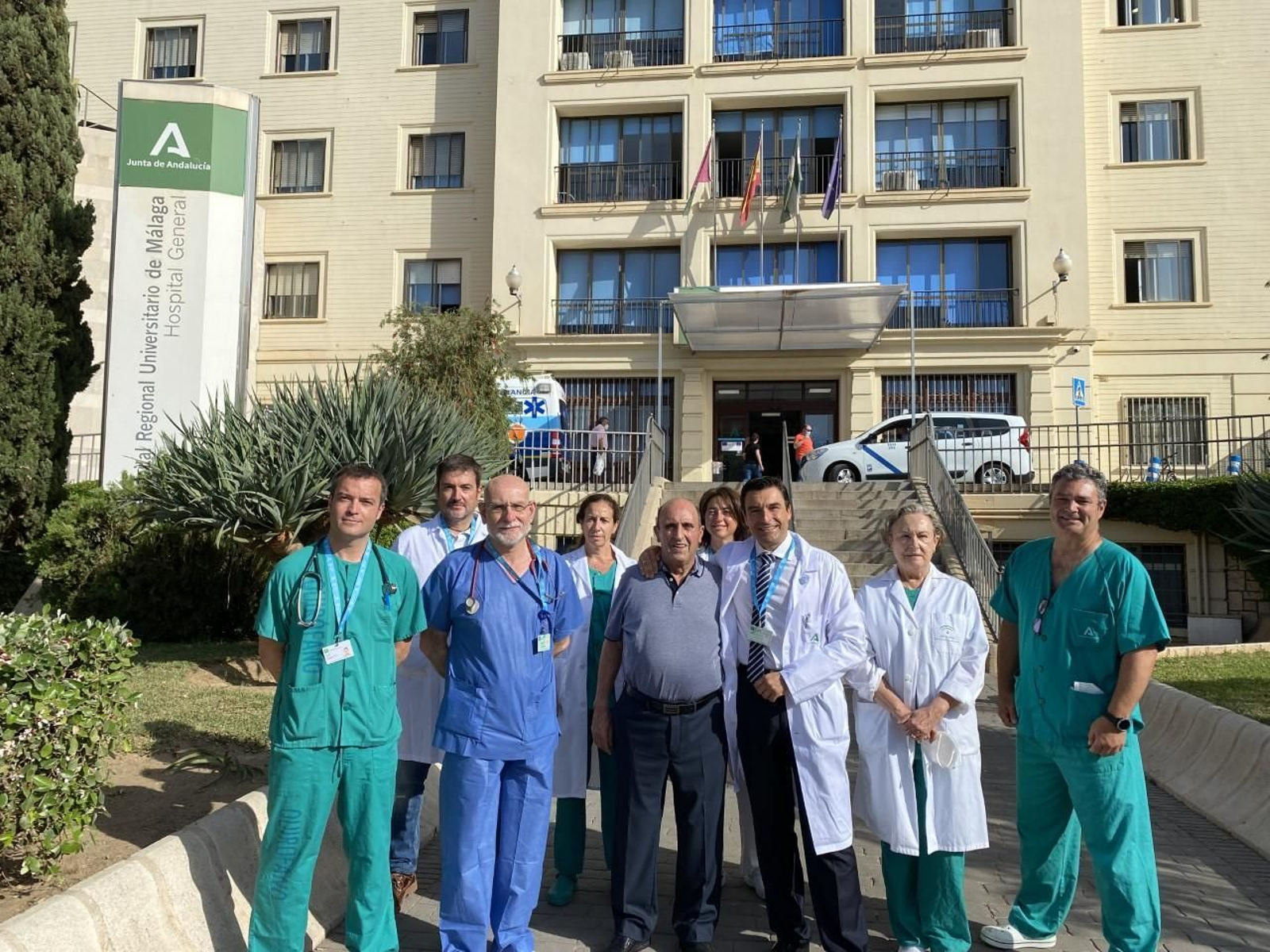 José Valderrama, José Andrés Arboleda, Joaquín Cano, Emilio Curiel, Esther López, María del Mar Macías, Purificación Castro y Juan Carlos Santos. En el centro, Francisco Camacho.