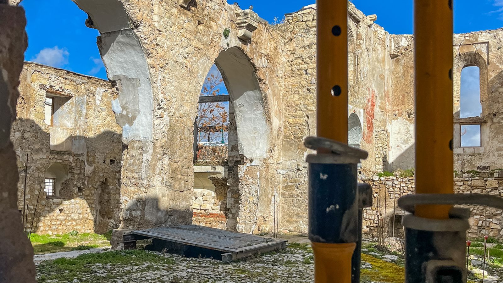 Así se encuentra la iglesia de San Miguel