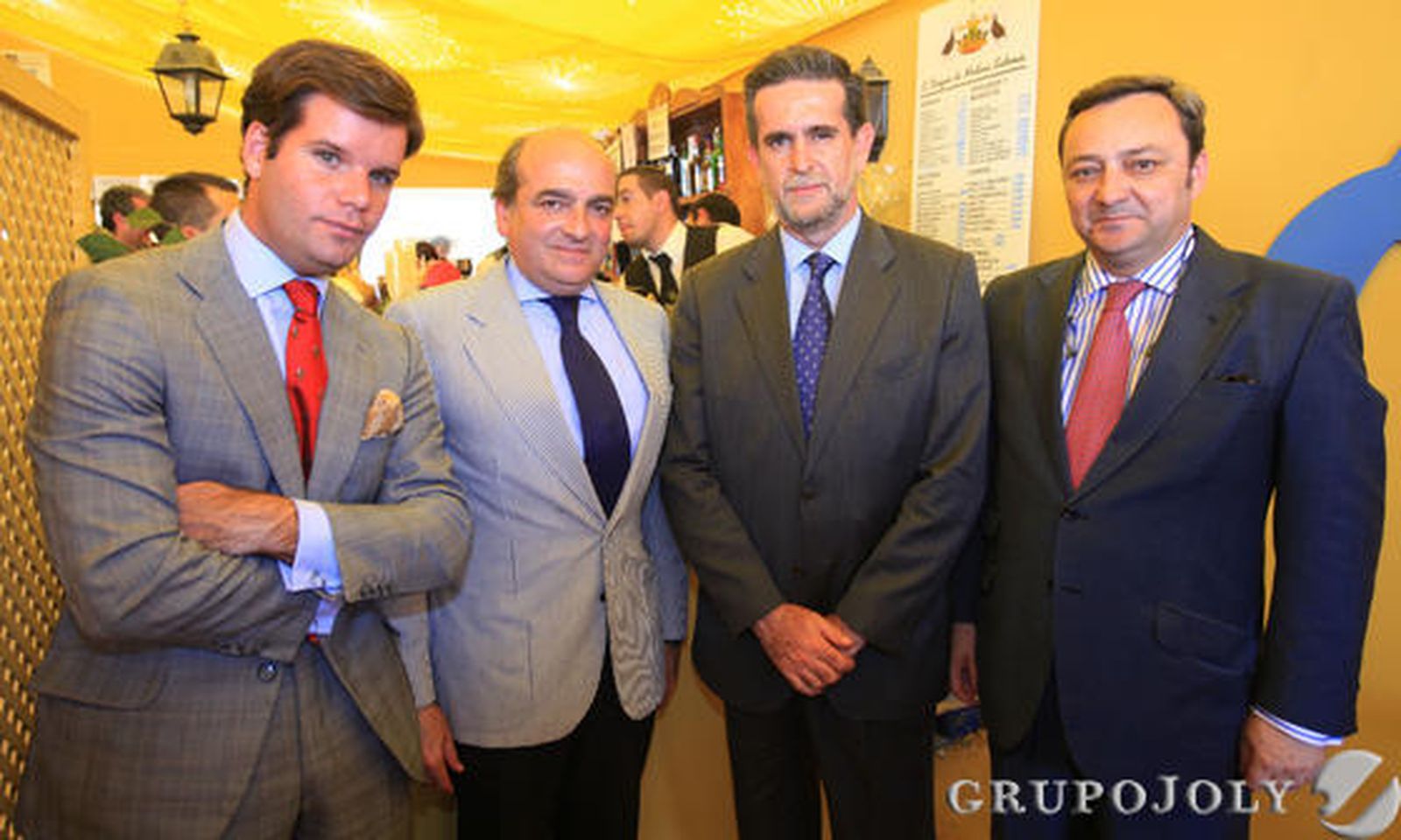 Los responsables de EOS RISQ, Gonzalo Hidalgo, Enrique Schoch (Consejero delegado) y Florencio Baltasar (Director), acompañados por Luis Martín Rubio, director de Ernest & Young Andalucía.

Foto: Vanesa Lobo y Manuel Aranda