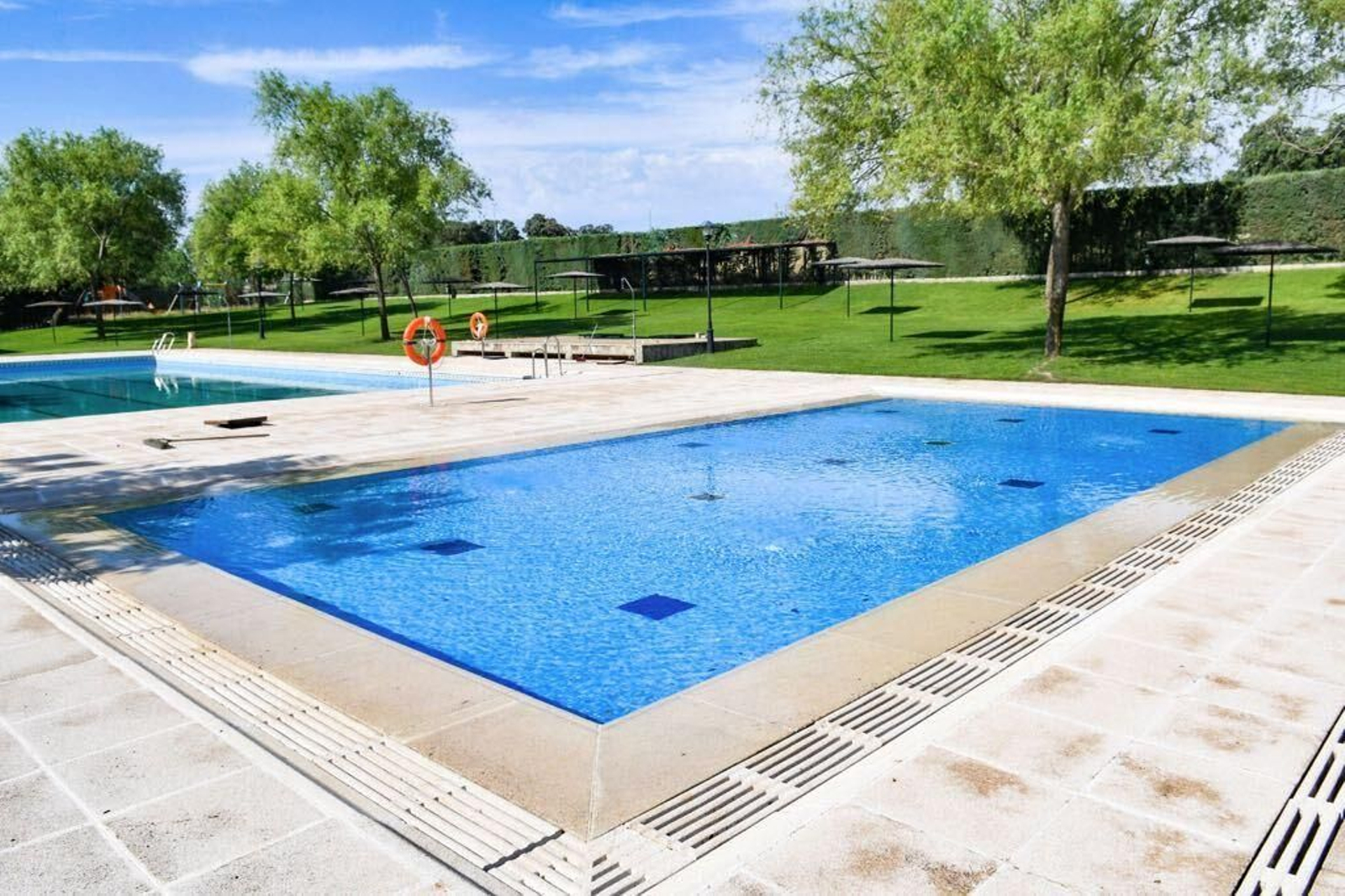 Piscina del camping de Pozoblanco.