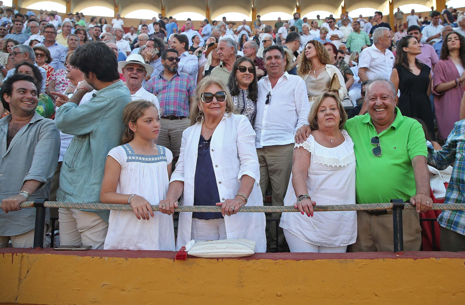 Búscate durante la corrida del viernes  en la plaza de toros Las Palomas