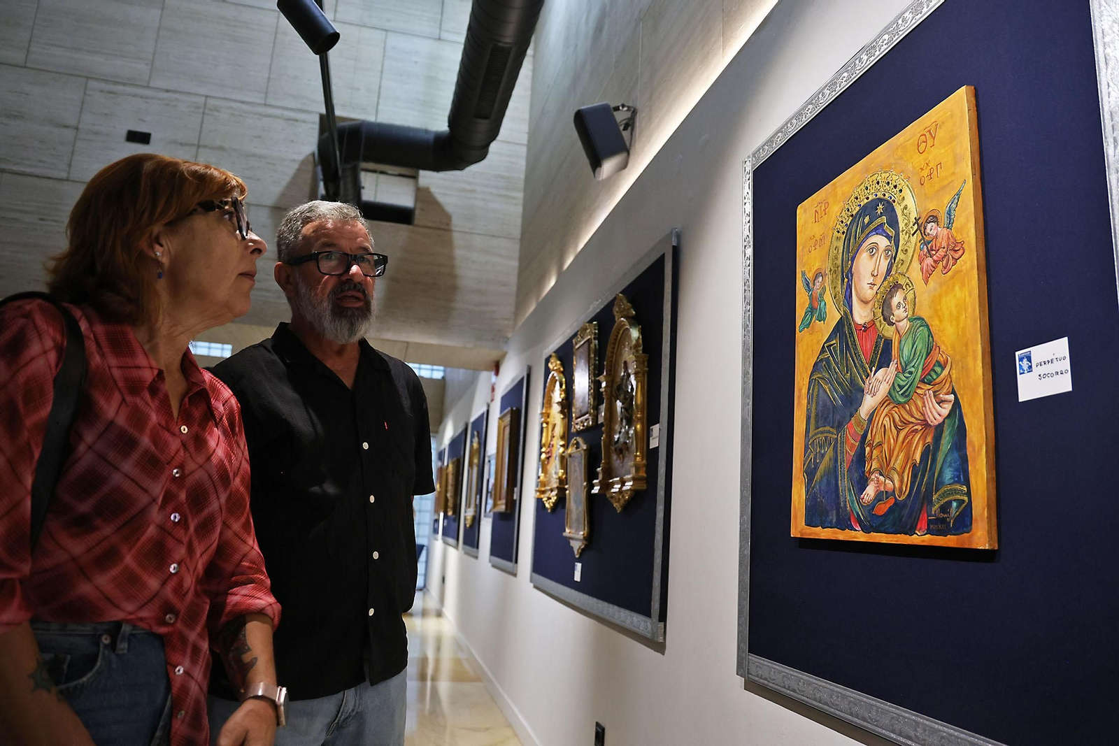 Imágenes de "Gratia Plena" exposición de Paco Llonís