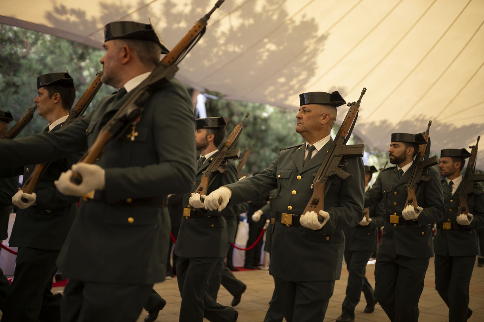 Imágenes de los actos de celebración de la festividad de la patrona de la Guardia Civil, la Virgen del Pilar.