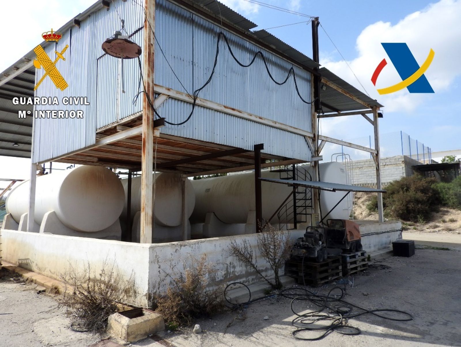 Desmantelada una organización que introducía contenedores con gasóleo adulterado desde el puerto de Riga