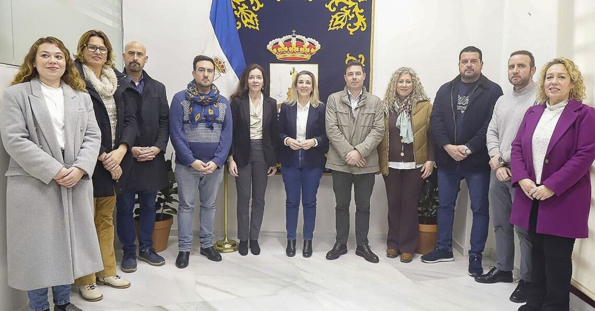 La alcaldesa de Alcalá muestra su satisfacción por el archivo de la "denuncia falsa" por las contrataciones municipales con la empresa de su pareja