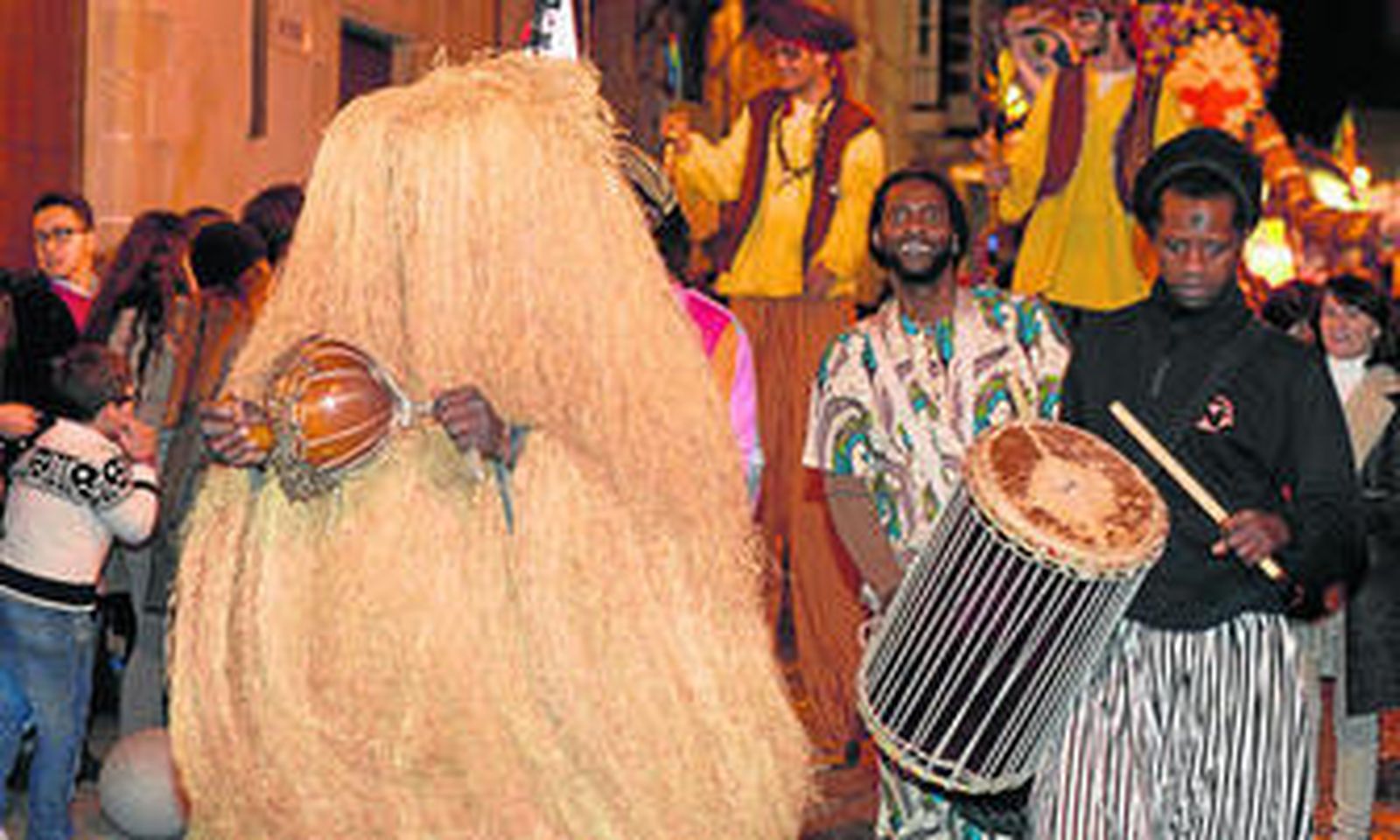 La carroza de 'Frozen' fue una de las más llamativas del recorrido.