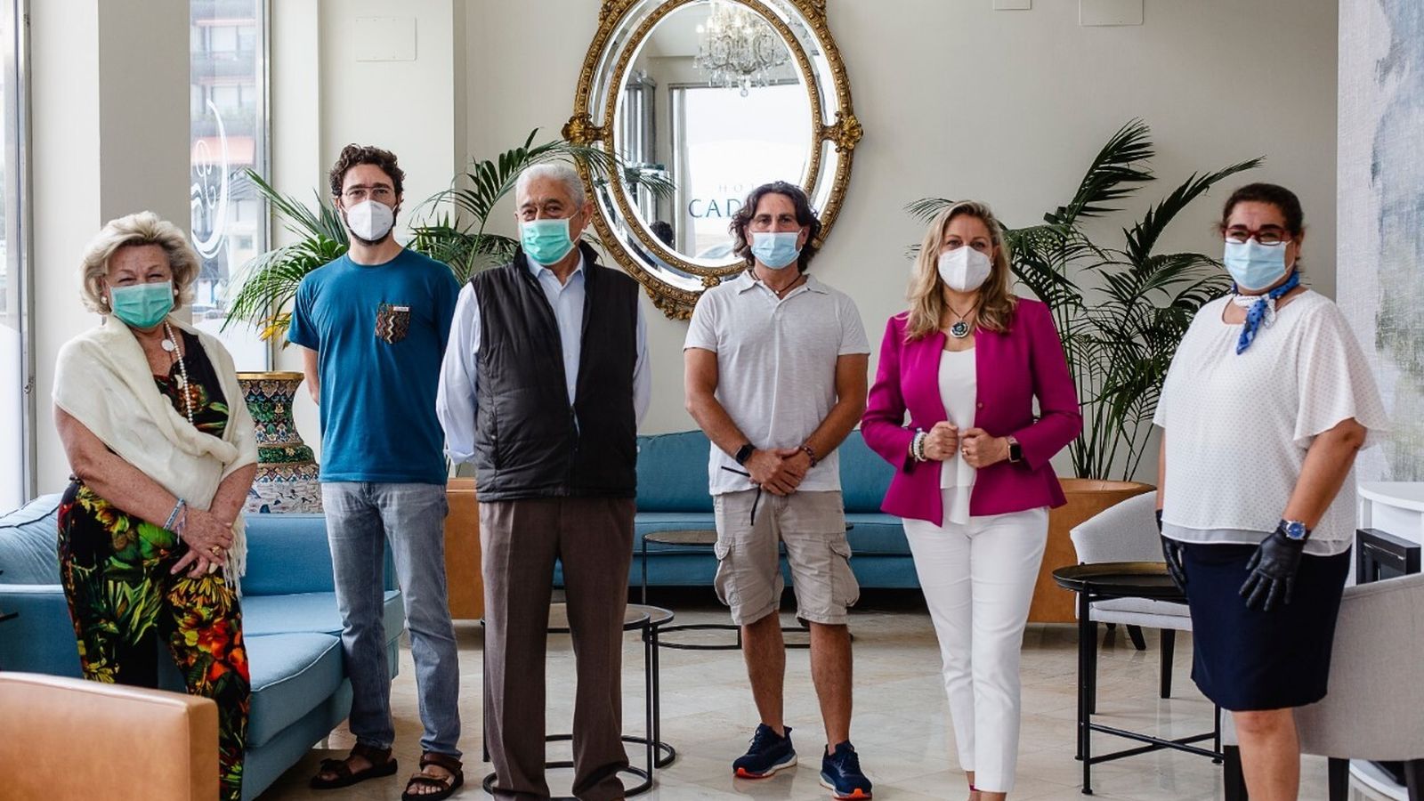 La familia Martínez, propietarios del Hotel Spa Cádiz Plaza de 4 estrellas.