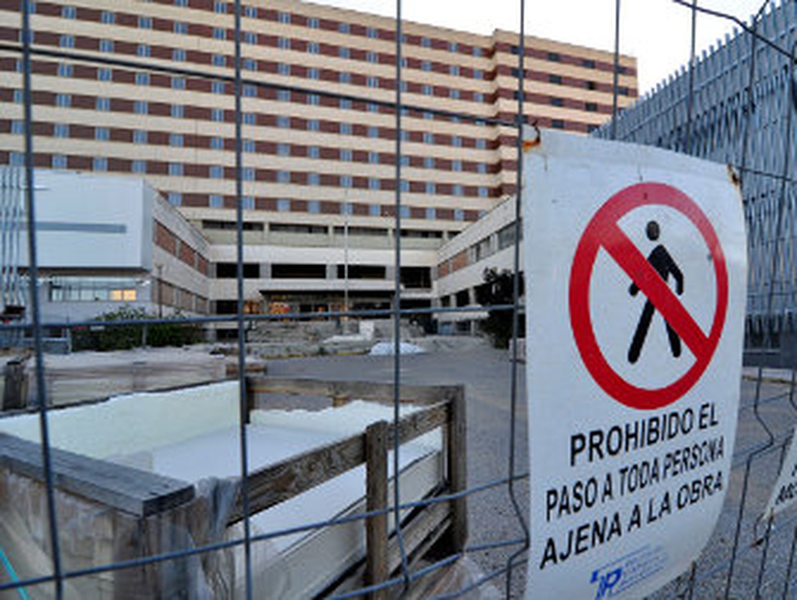 Los siete proyectos 'fantasmas' de Salud