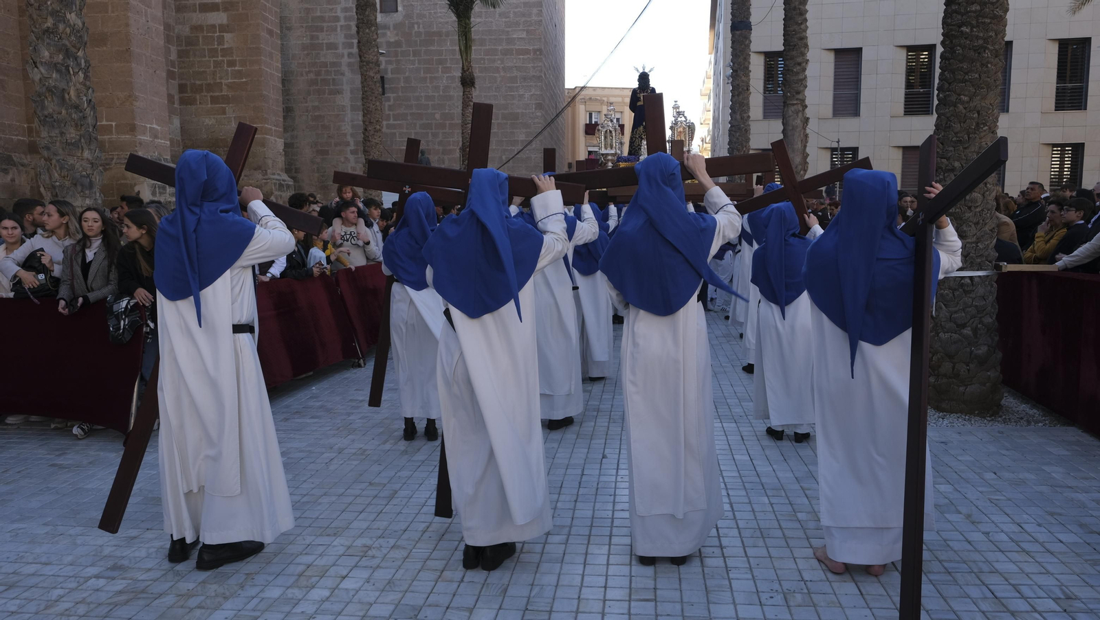 La procesión de Prendimiento en Almería, en imágenes