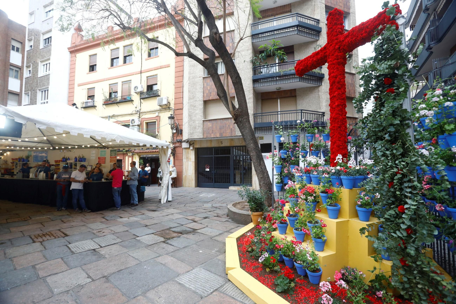 El primer día de las Cruces de Córdoba, en imágenes