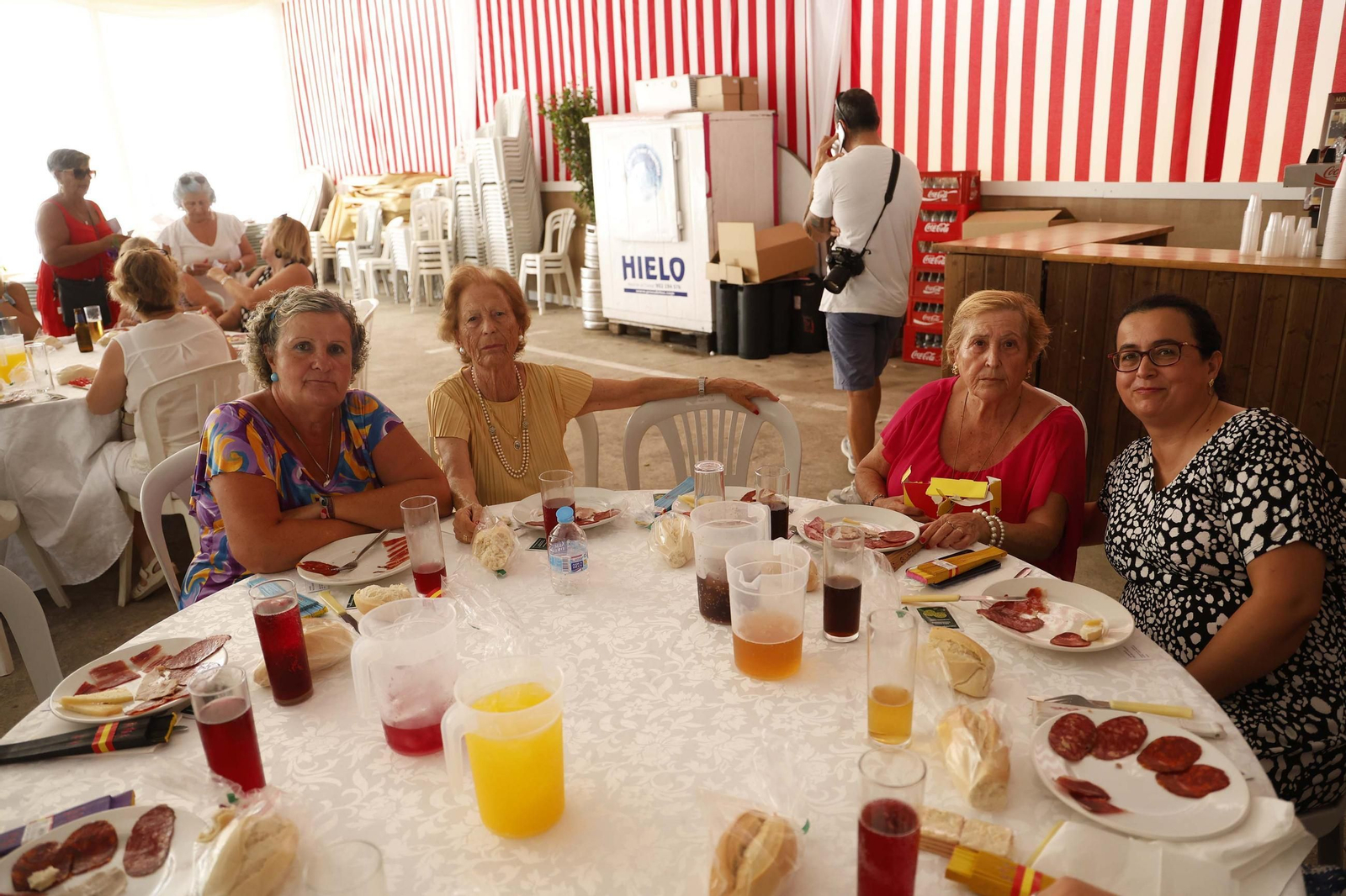 Búscate en la comida de mujeres de la Feria Real de San Roque Búscate en la comida de mujeres de la Feria Real de San Roque