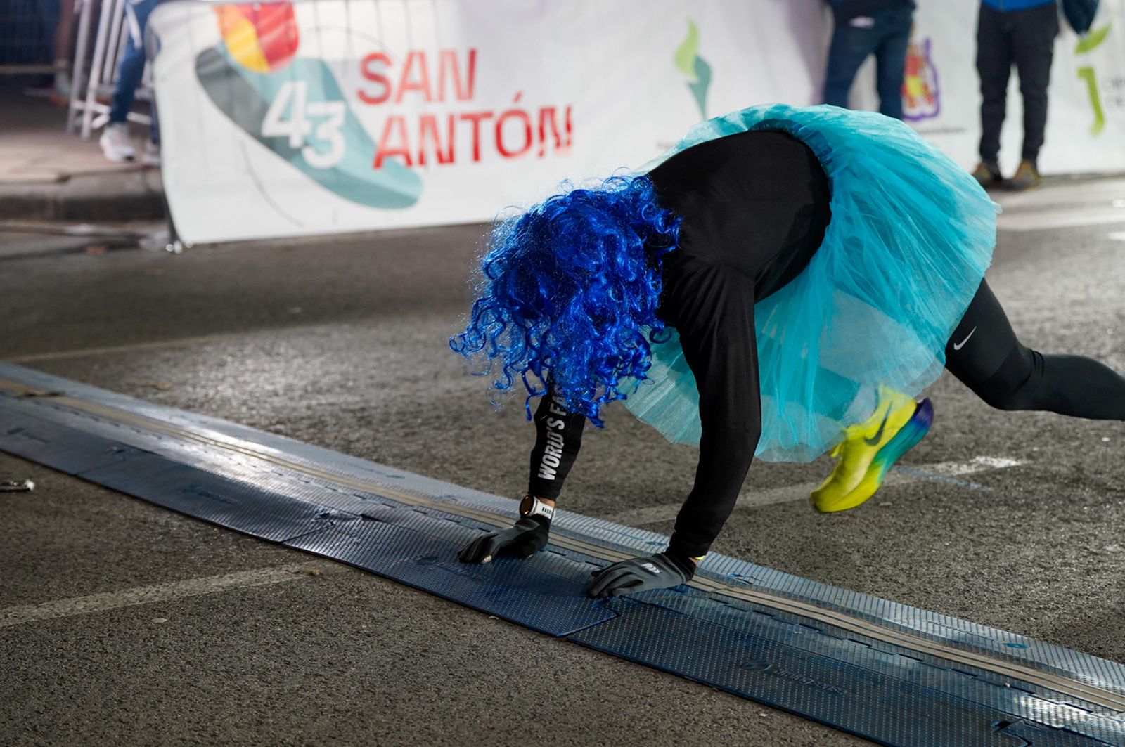 En imágenes: búscate en tu llegada a meta de la Carrera de San Antón 2026 (5)
