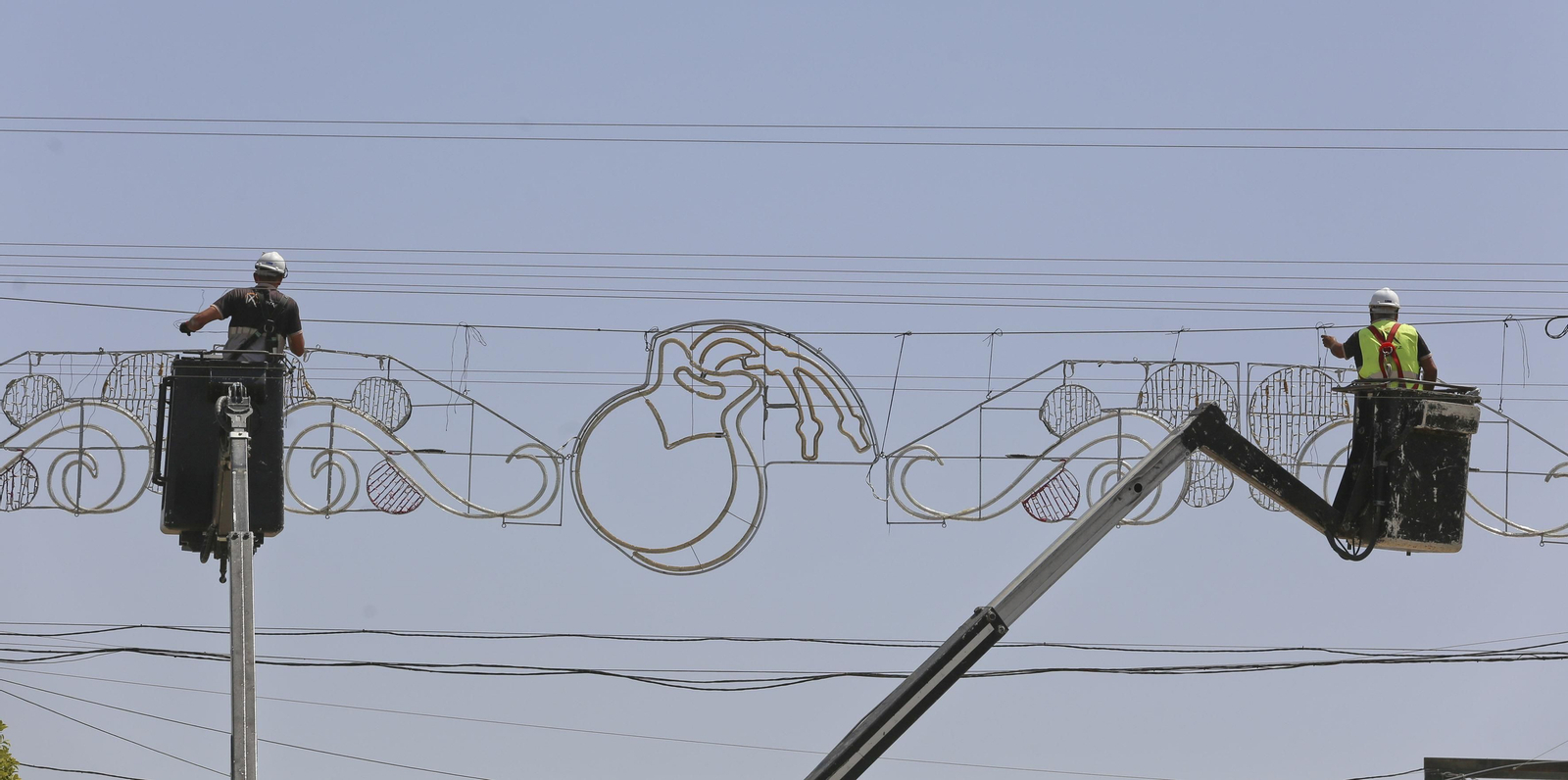 Cuenta atrás para la Feria de Málaga en el Real (fotos)