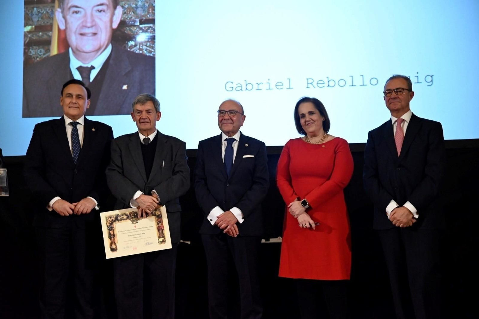 El Real Círculo de la Amistad de Córdoba entrega sus galardones, en imágenes