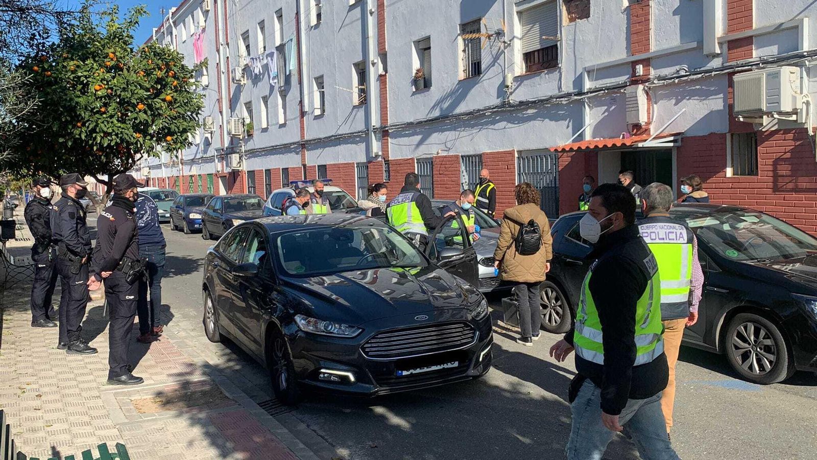 El registro en la calle Codorniz de Dos Hermanas.