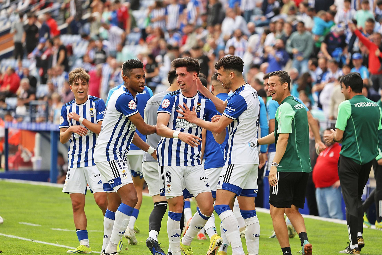 Imágenes del encuentro entre el Recreativo de Huelva y la AD Mérida