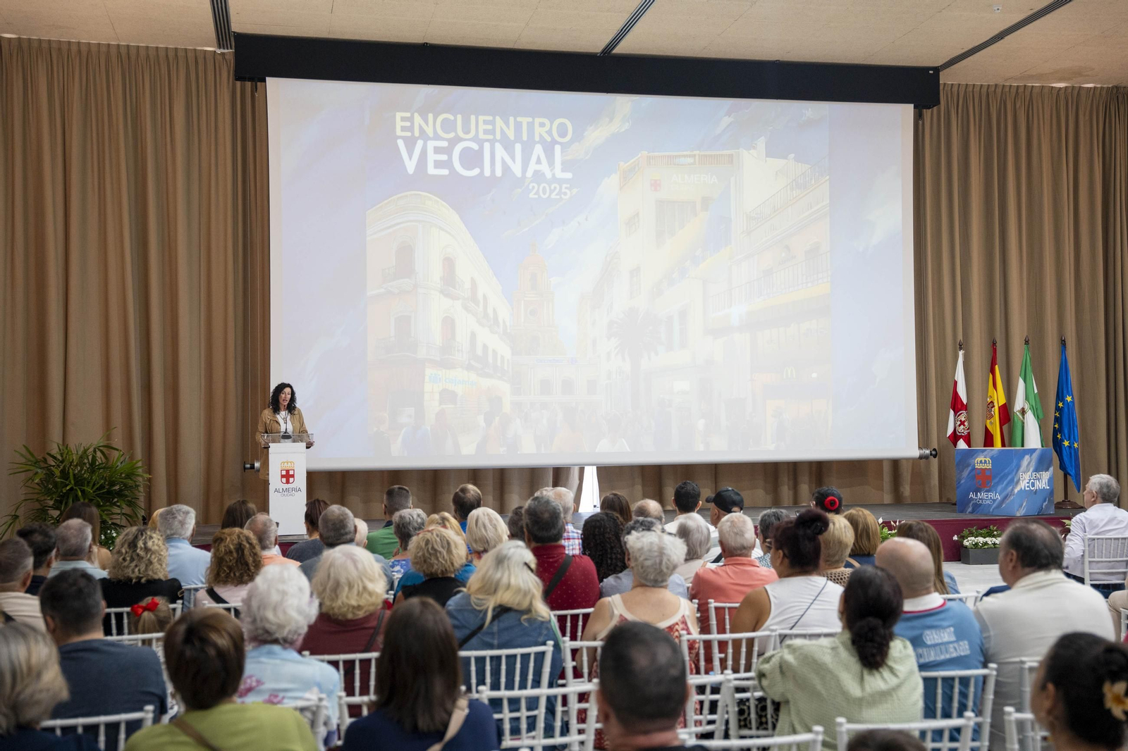 El encuentro Vecinal en el Palacio de Exposiciones y Congresos ‘Cabo de Gata – Ciudad de Almería’ de El Toyo, en imágenes