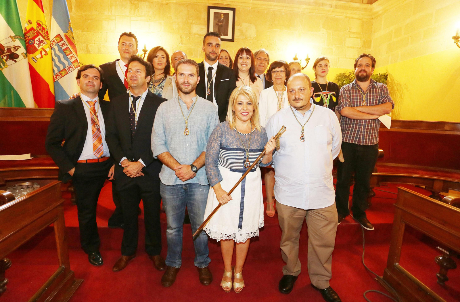 Parte de los concejales en una fotografía de familia del día de la toma de posesión en 2015.