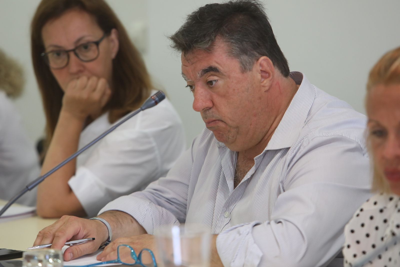 El concejal del PSOE, Javier Navarro, durante el pleno que se celebró esta semana.