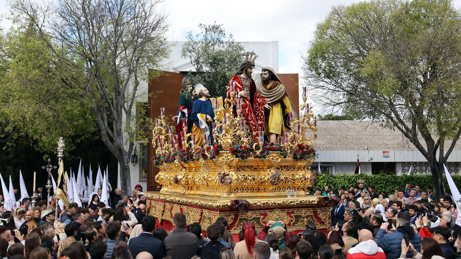 Paso de la Hermandad de la Clemencia de Jerez.