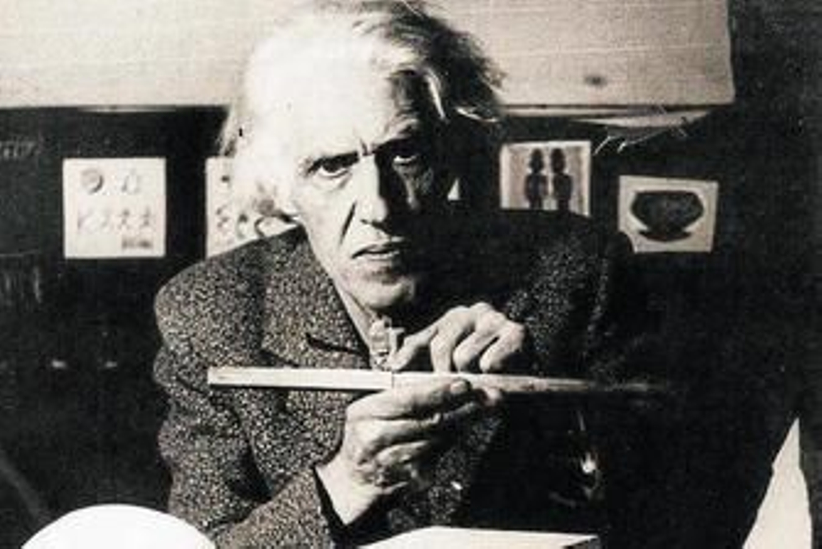 El pintor uruguayo Joaquín Torres-García (1874-1949).