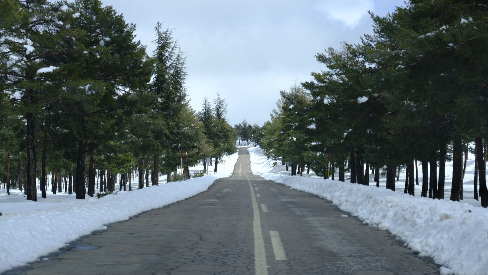 Imágenes del temporal de nieve en la provincia de Almería.