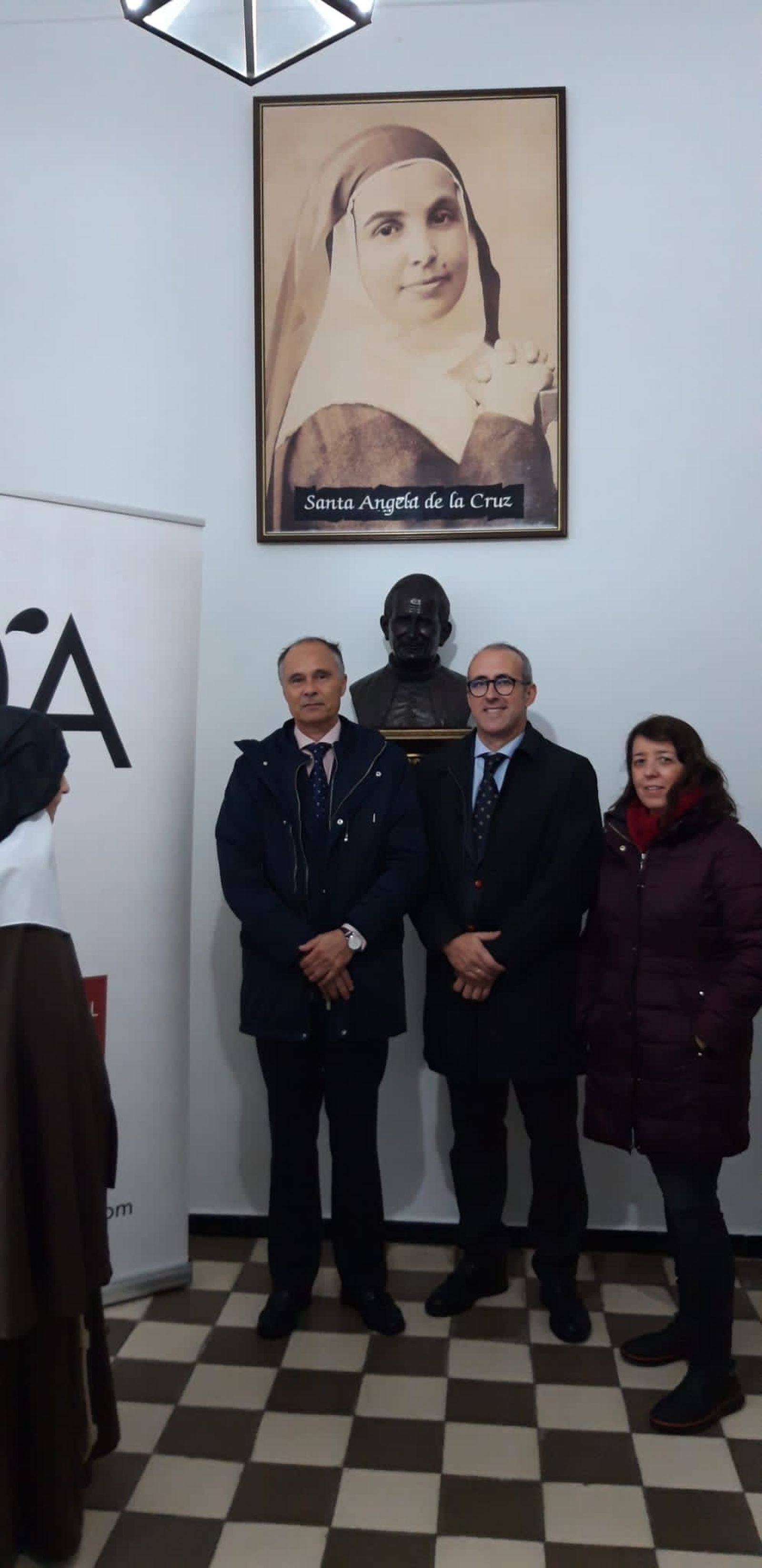 Francisco Crespo, David Ortiz y Rosana Gutiérrez, durante la visita.