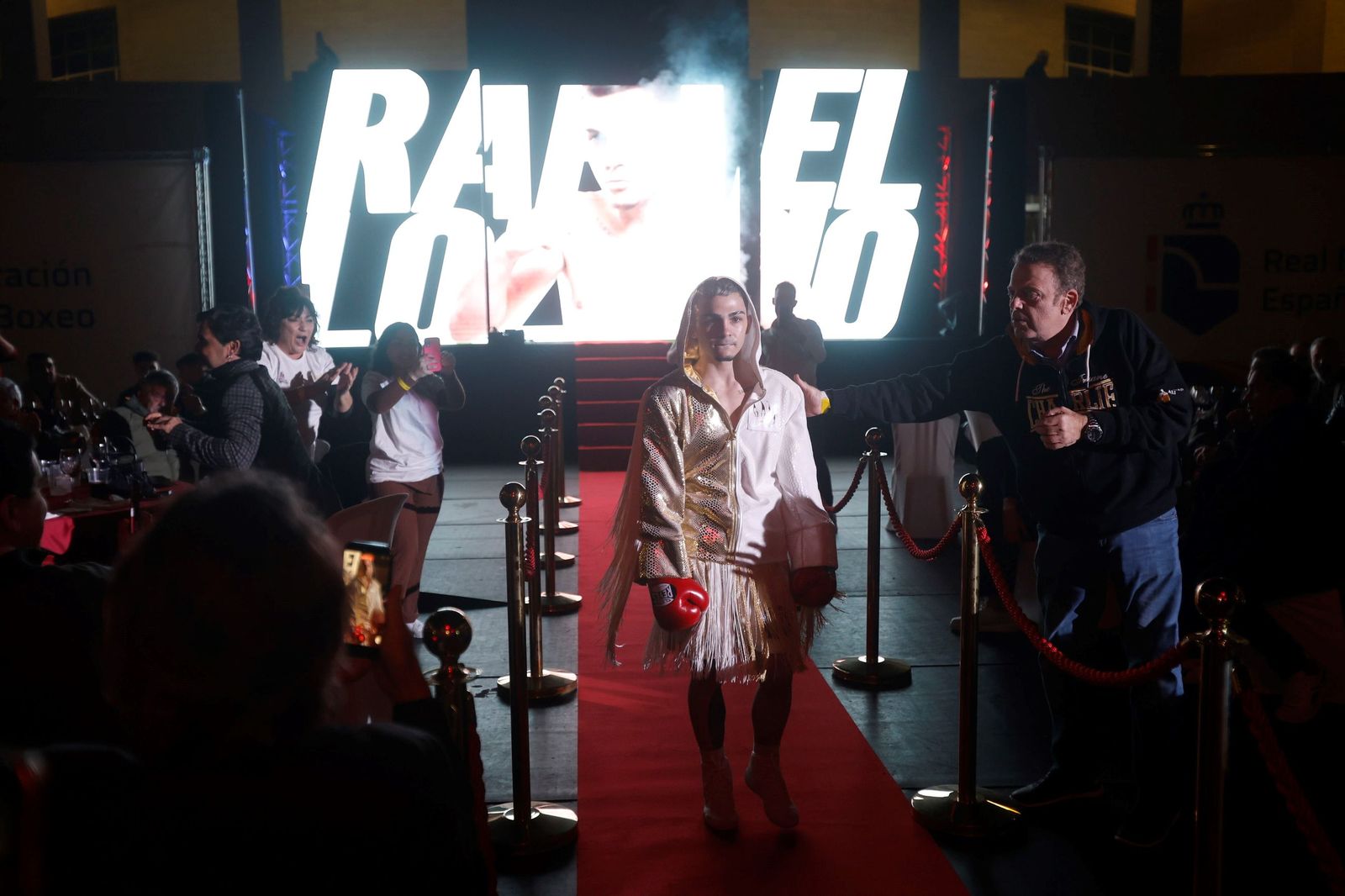 Las mejores fotos del debut profesional de Rafa Lozano Jr. ante Kervin Romero