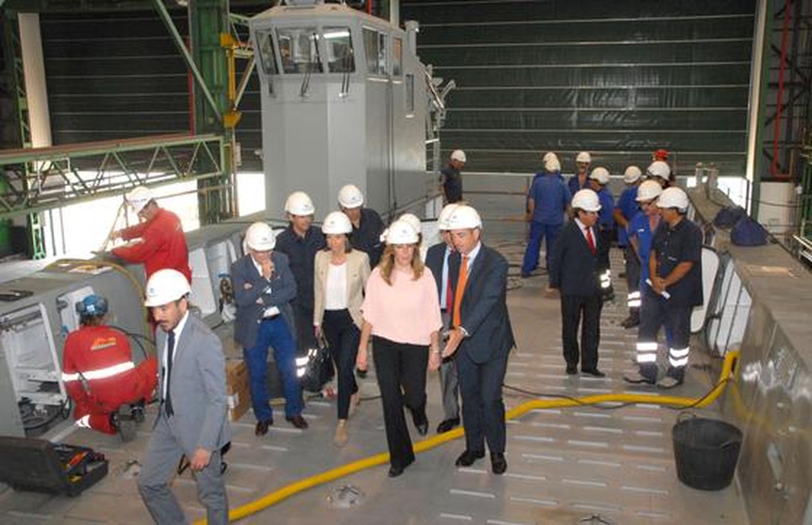 Díaz también visitó el astillero de San Fernando.

Foto: Rioja