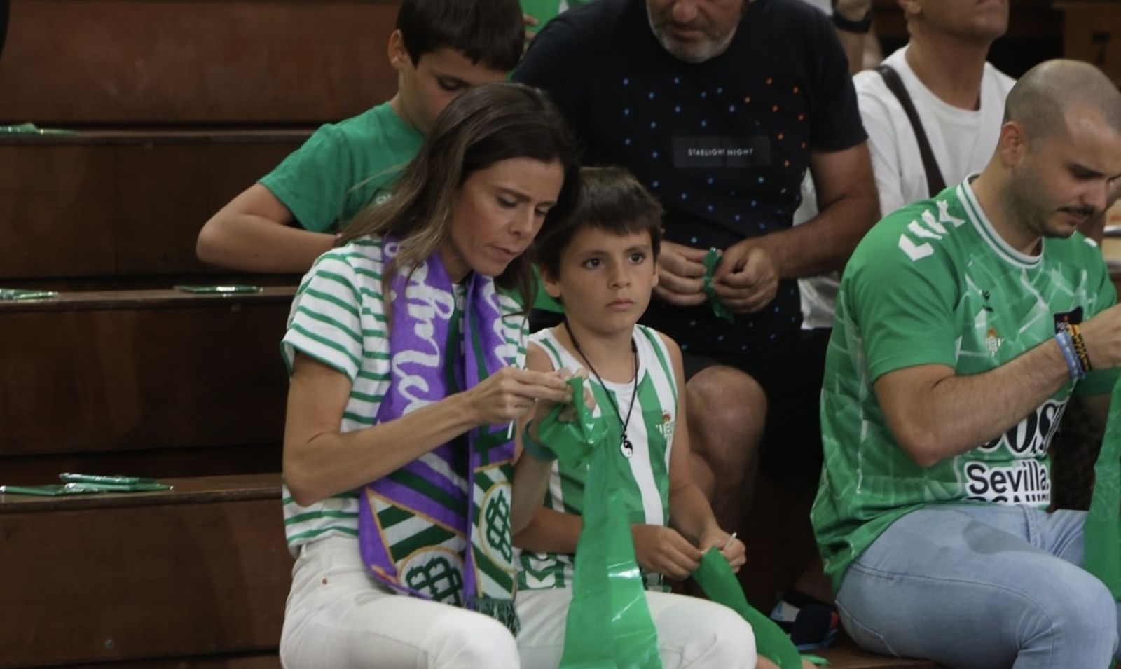 Búscate en el o Betis Granada de baloncesto