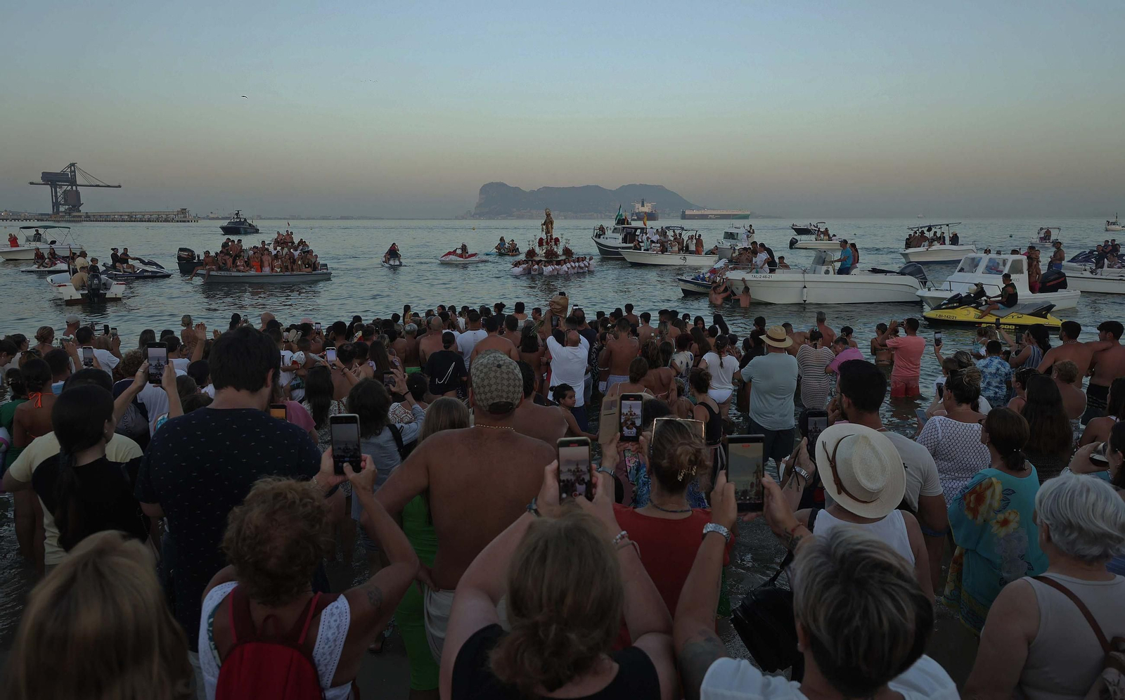 Fotos de la procesión de la virgen del Carmen en Palmones
