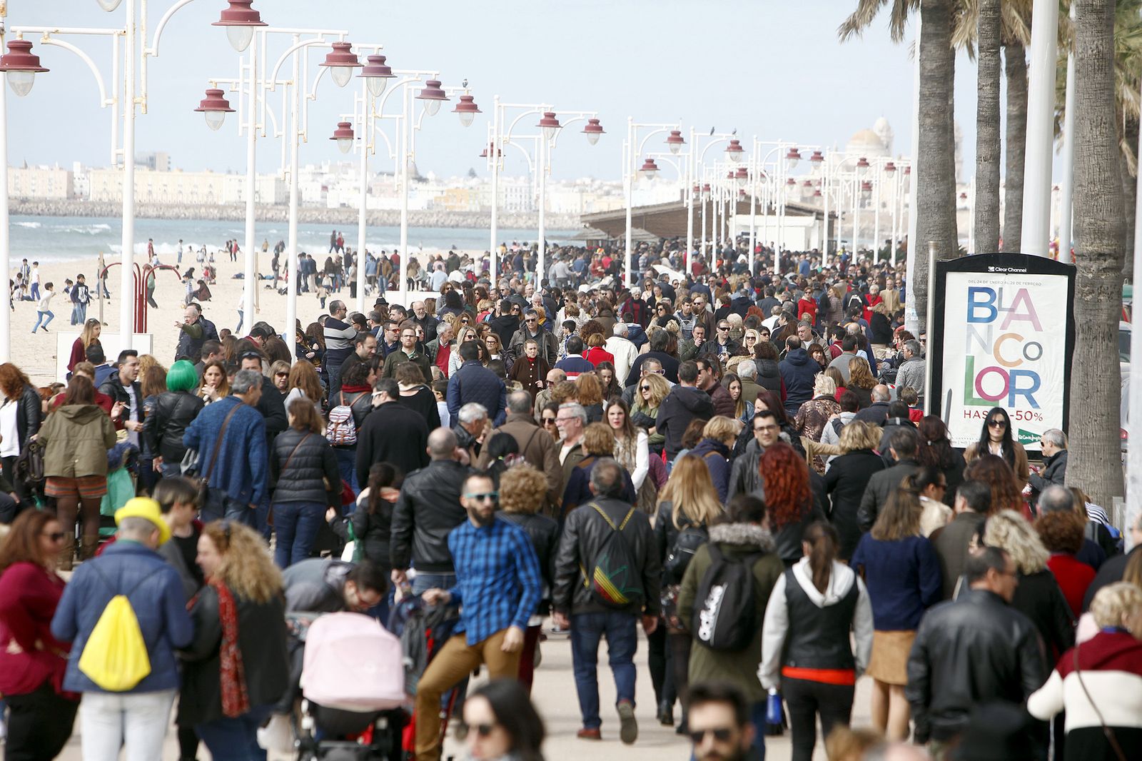 Batalla de Coplas en el Paseo Marítimo