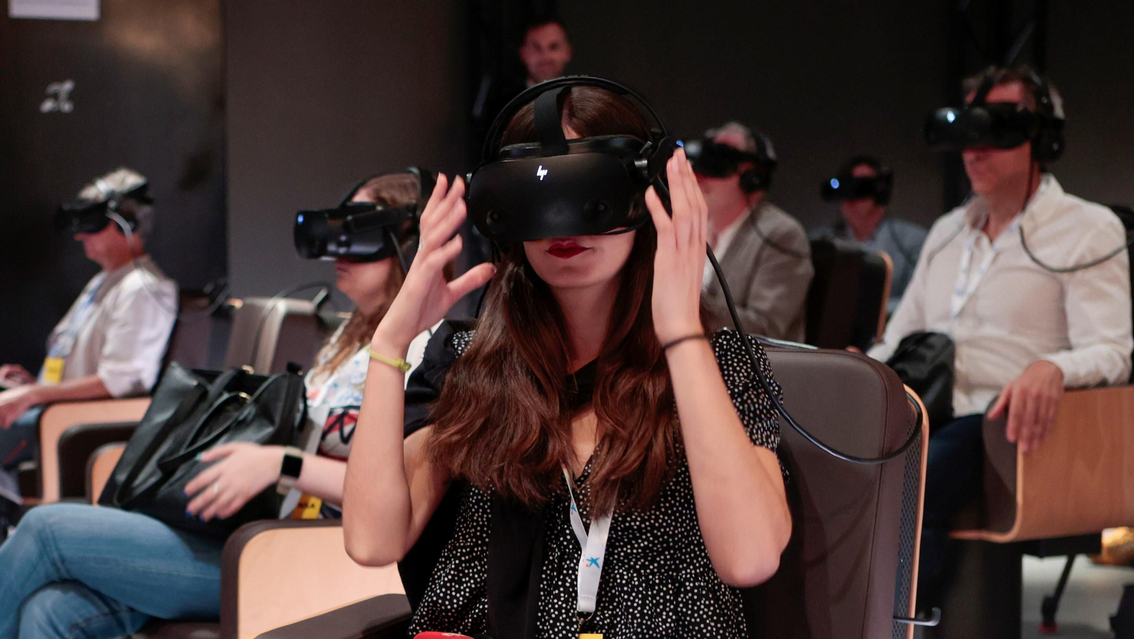 Un momento de la presentación a la prensa, este martes en Caixafórum, de ‘Symphony’.