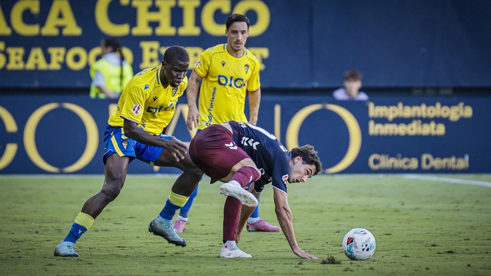 Búscate entre las fotos del partido Cádiz CF - SD Eibar