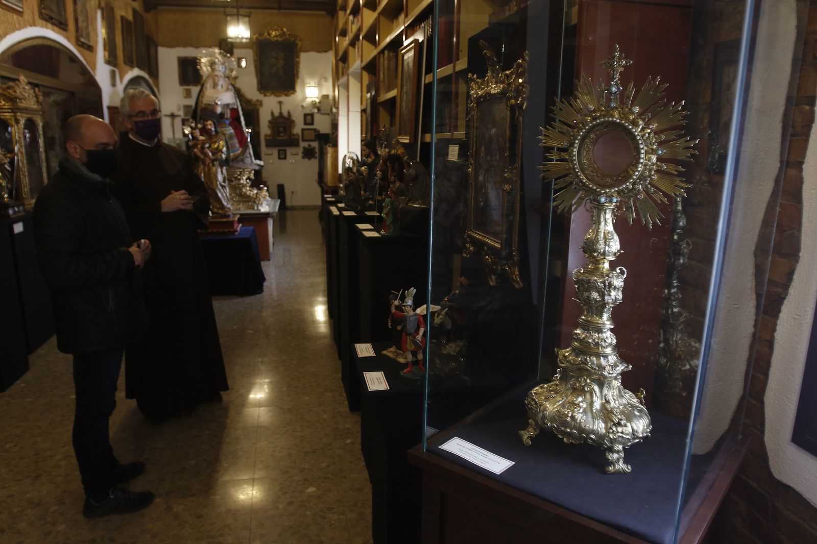 Exposición de San José en el Santo Angel