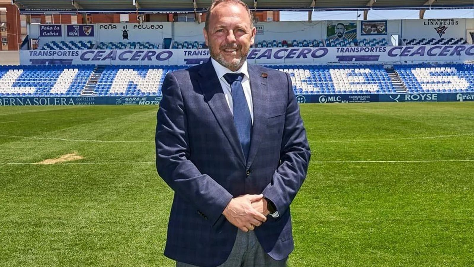 Luis Vera ha dimitido al frente del Linares Deportivo.