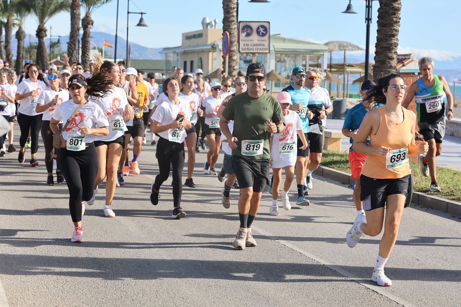 Las fotos de la Carrera Solidaria No Más Suicidios en Torremolinos