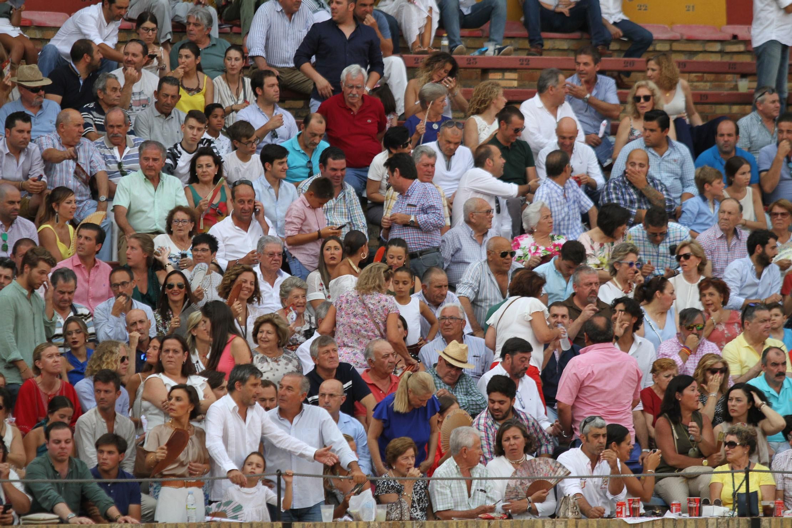 Festejo de Rejones en el coso de La Merced por Colombinas.