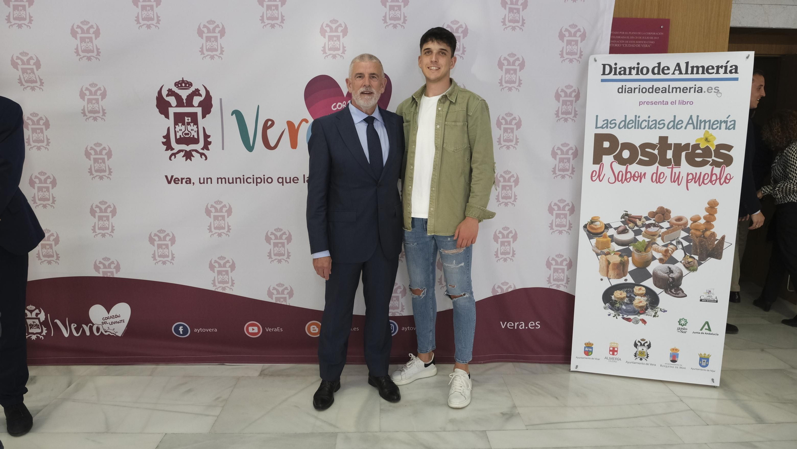 La presentación del libro de postres de Antonio Carmona, en imágenes